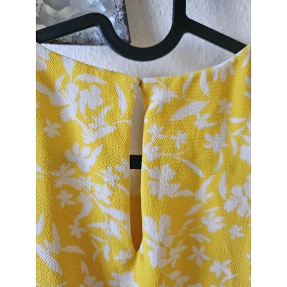 Ralph Lauren Women's Petite 2P Lemon Cream Floral Crepe Shift Dress - Picture 14 of 14